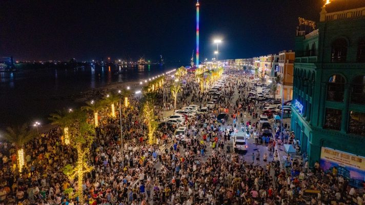 100.000 lượt du khách đến khai trương phố đi bộ Vũ Yên